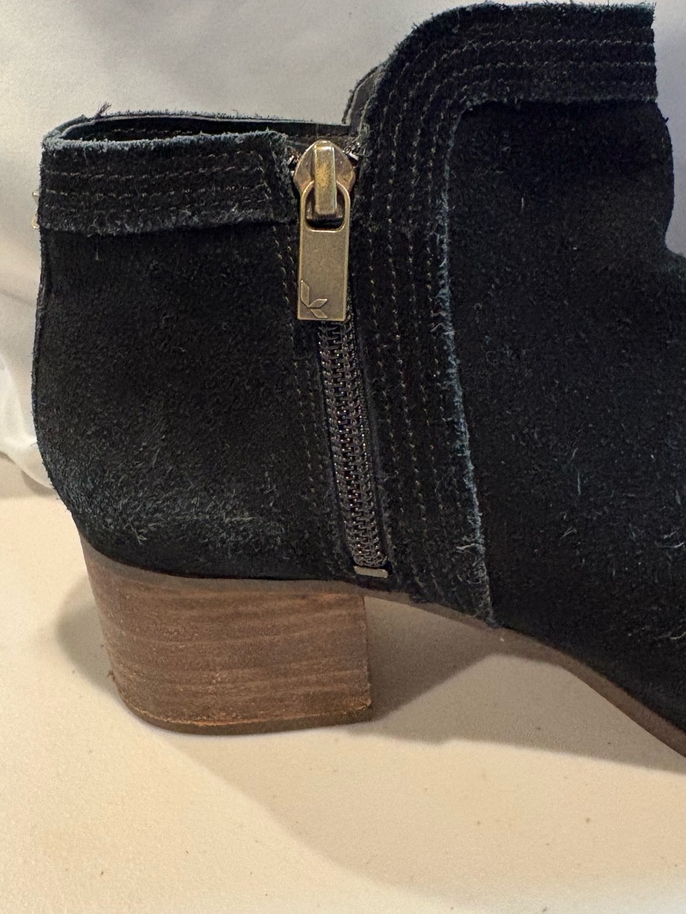 Koolaburra by UGG - Women's THIA Ankle Boot, Bootie. Size 7.5 - Picture 11 of 14